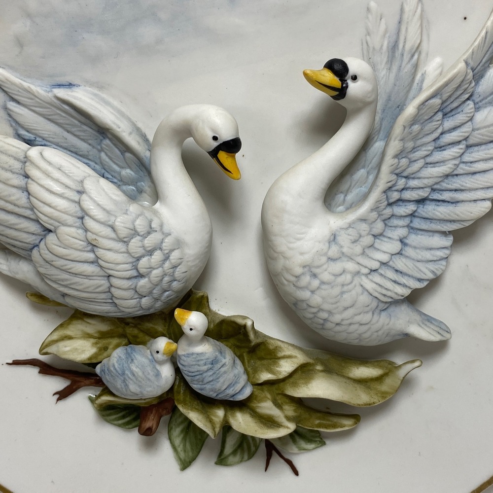 VTG Ardalt #7229 3D‎ Lenwile China Swan Wall Decor Plate Hand Painted Japan - Picture 8 of 8